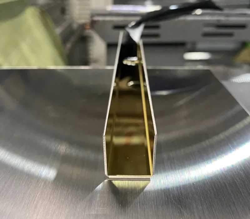 NẸP INOX CHỮ U 3 Nẹp inox chữ U